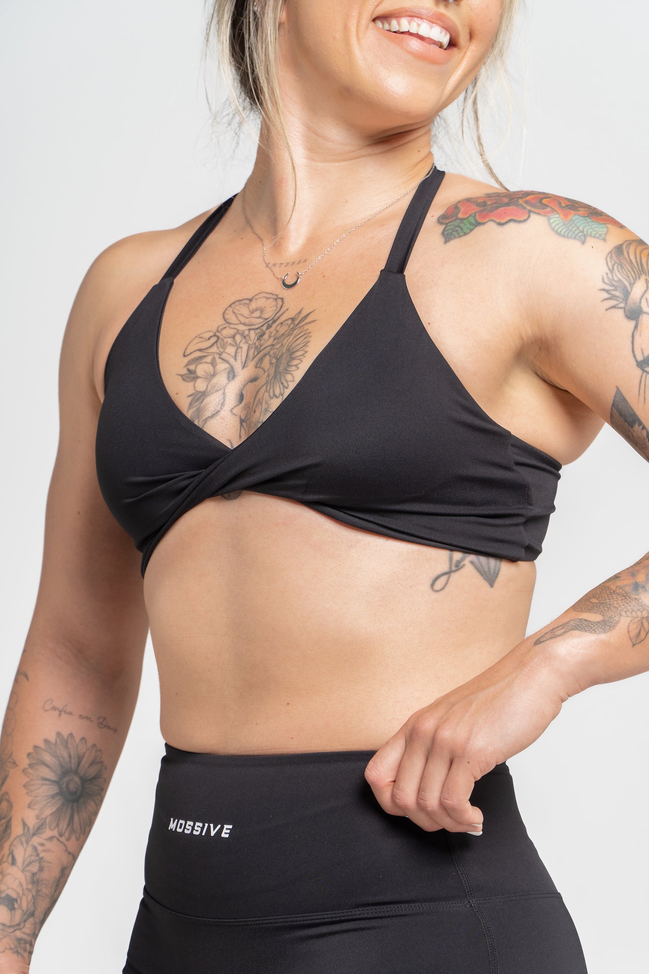 Mossive Twist Front Fitness Top and Shorts Set, Black